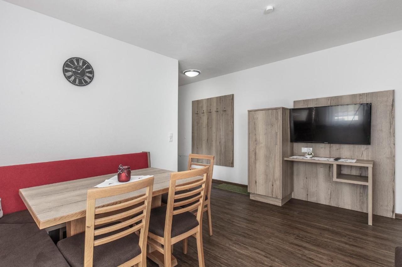 Pension Jaqueline Зёльден Экстерьер фото