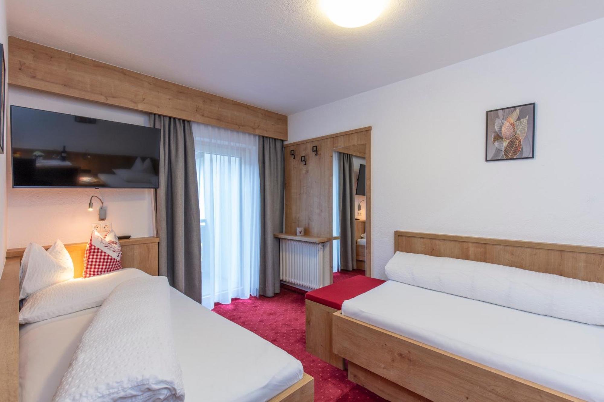 Pension Jaqueline Зёльден Экстерьер фото