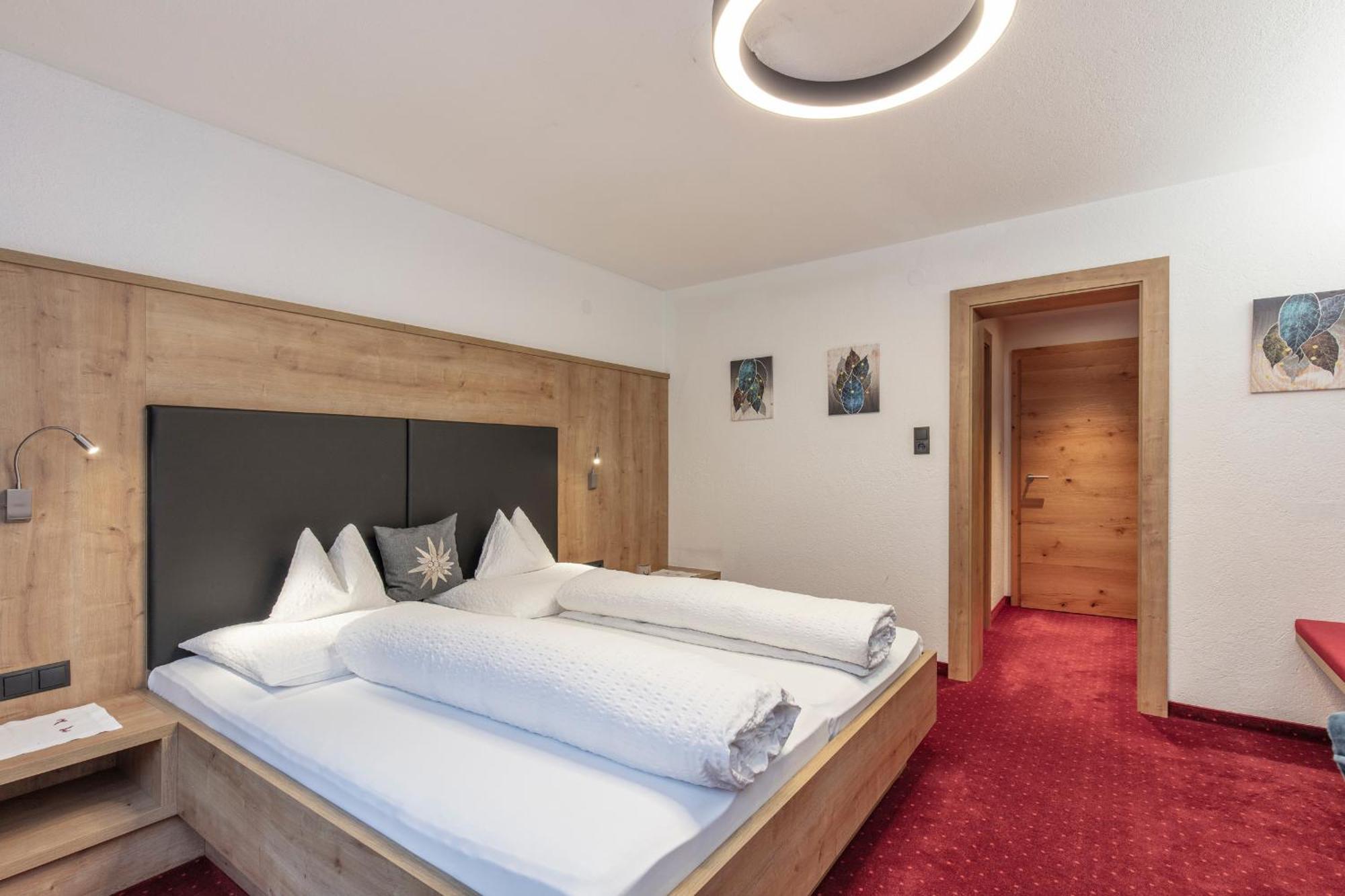 Pension Jaqueline Зёльден Экстерьер фото